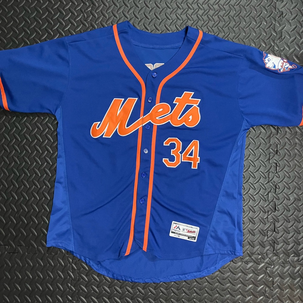 Majestic New York Mets men’s blue Noah Syndergaard baseball jersey size 44